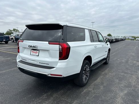 New 2026 GMC Yukon XL Elevation w/ Elevation Premium Package AWD/4WD image 10