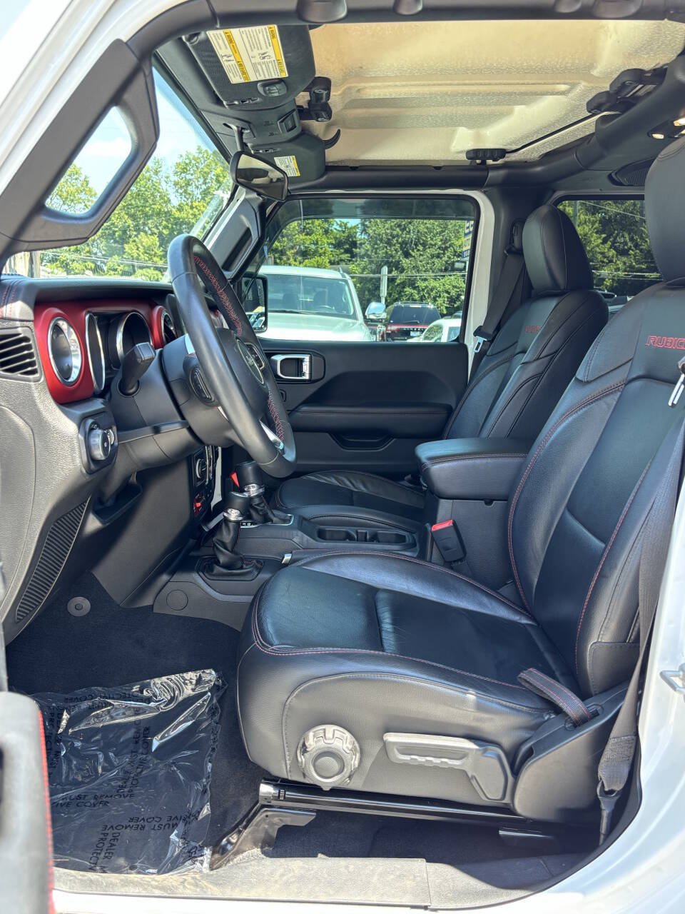 Used 2018 Jeep Wrangler Unlimited Rubicon AWD/4WD image 10
