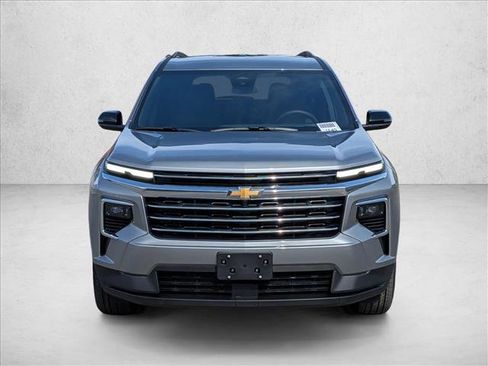New 2026 Chevrolet Traverse LT w/ LPO, Floor Liner Package AWD/4WD image 2