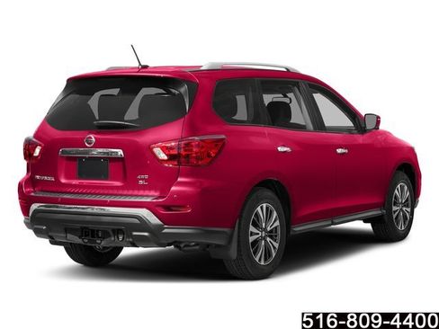 Used 2018 Nissan Pathfinder SV w/ SV Tech Package AWD/4WD image 2