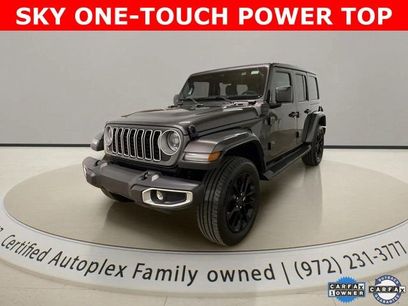 Used 2025 Jeep Wrangler Unlimited Sahara w/ Safety Group