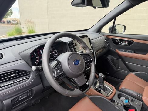 Certified 2025 Subaru Forester Touring w/ Popular Package - Touring AWD/4WD image 23