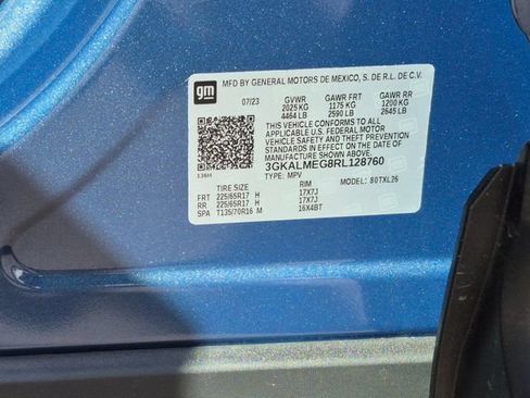 Used 2024 GMC Terrain SLE FWD image 24