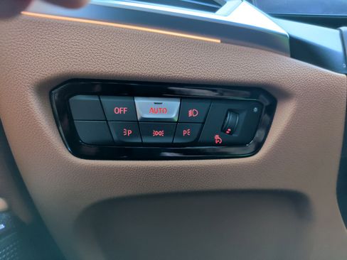 Certified 2023 BMW 330i xDrive Sedan w/ Premium Package image 23