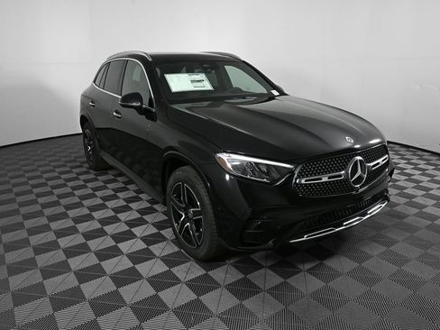 New 2026 Mercedes-Benz GLC 300 image 24