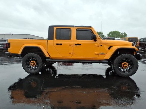 Used 2021 Jeep Gladiator Overland w/ Popular Equipment Package AWD/4WD image 8