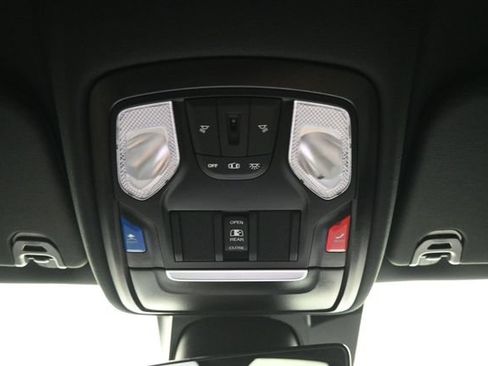 Used 2024 RAM 1500 Big Horn AWD/4WD image 14