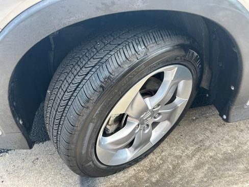 Used 2020 Honda HR-V LX image 32