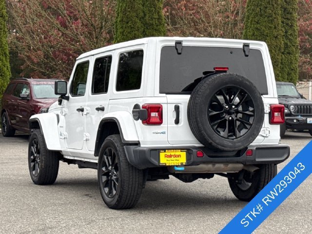 Used 2024 Jeep Wrangler Unlimited Sahara AWD/4WD image 4