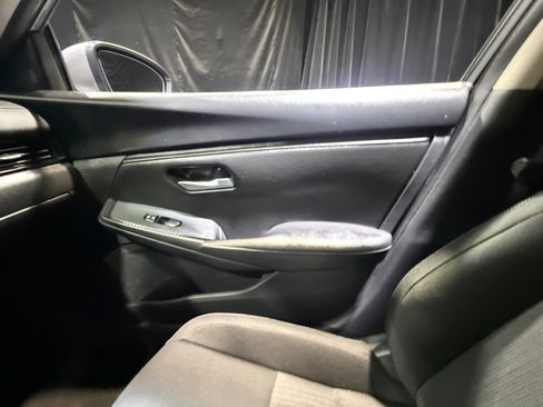 Certified 2025 Nissan Sentra SV w/ All-Weather Package FWD image 16