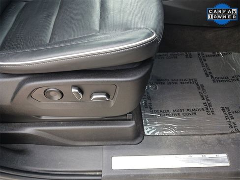 Used 2023 Cadillac Escalade Sport image 18