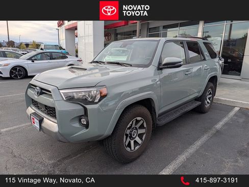 Used 2023 Toyota 4Runner TRD Off-Road Premium w/ Moonroof Package AWD/4WD image 1
