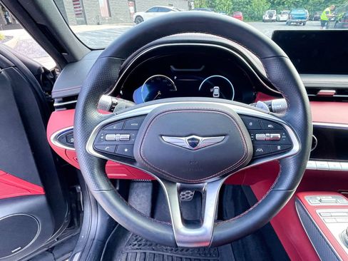 Used 2023 Genesis GV70 2.5T w/ Sport Prestige Package AWD/4WD image 11