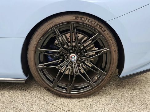 Used 2023 BMW M2 w/ Carbon Package RWD image 15