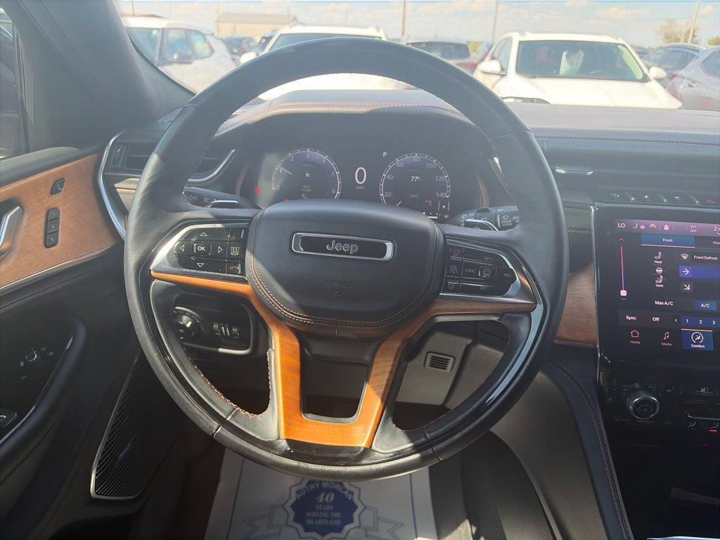 Used 2021 Jeep Grand Cherokee L Summit AWD/4WD image 15