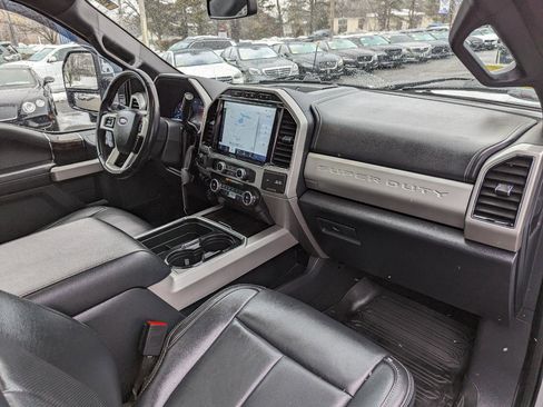 Used 2022 Ford F350 Lariat w/ Lariat Ultimate Package image 35