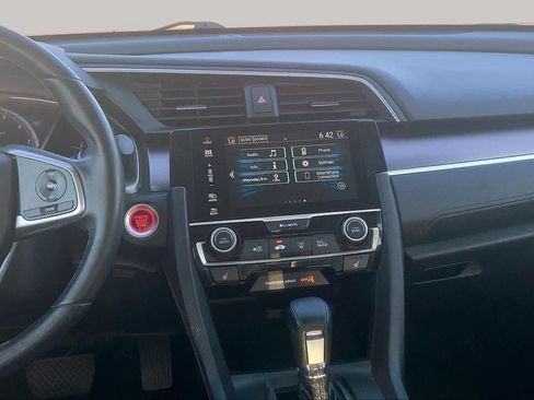 Used 2018 Honda Civic EX-T image 7