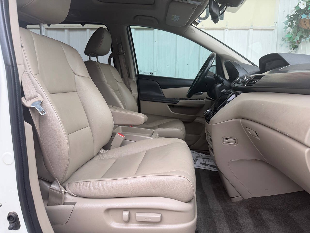 Used 2017 Honda Odyssey EX-L image 17