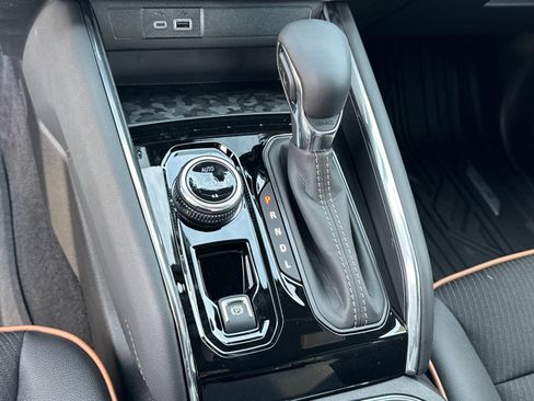 New 2026 GMC Canyon AT4 image 30