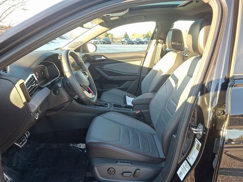 Used 2025 Volkswagen Jetta GLI Autobahn w/ GLI Black Package image 13