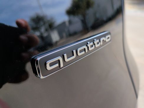 Used 2025 Audi Q5 Premium Plus AWD/4WD image 37
