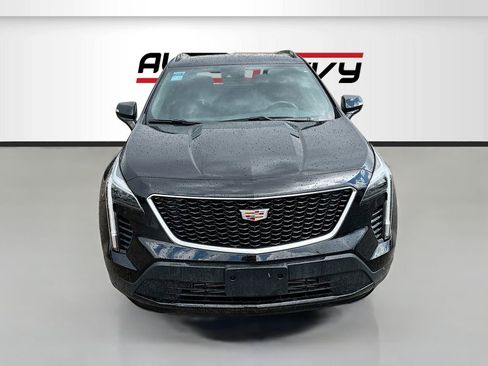 Used 2023 Cadillac XT4 Sport image 2