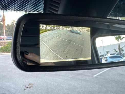 Used 2025 Mercedes-Benz Sprinter 2500 image 24