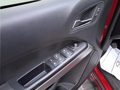 Used 2019 Chevrolet Colorado LT image 10