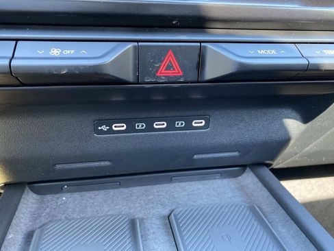 New 2027 Kia Telluride EX X-Line AWD/4WD image 14