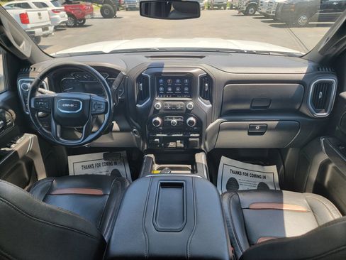 Used 2022 GMC Sierra 2500 AT4 w/ Gooseneck/5TH Wheel Package AWD/4WD image 31