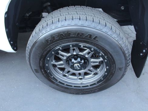 Used 2015 Toyota Tundra SR5 image 13