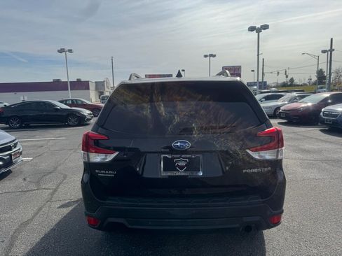Used 2019 Subaru Forester Limited w/ Popular Package #3 image 8