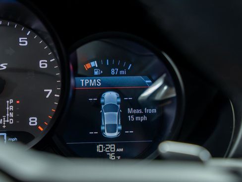 Used 2019 Porsche 718 Cayman GTS image 95