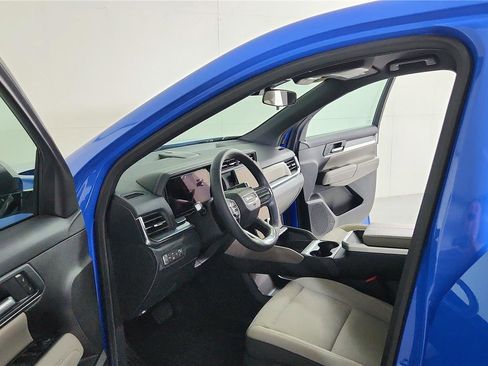 Used 2026 GMC Terrain Elevation AWD/4WD image 9