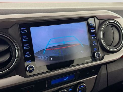 Used 2021 Toyota Tacoma SR5 image 22