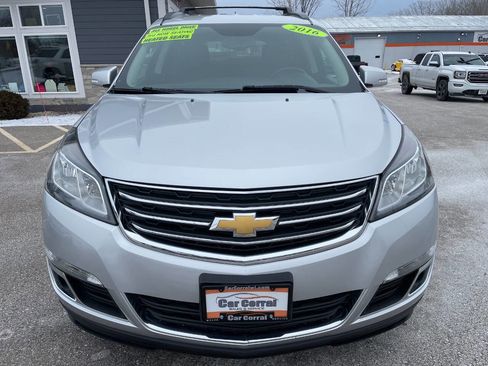 Used 2016 Chevrolet Traverse LT image 8