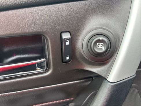 Used 2014 Ford Edge Limited w/ Driver Entry Package image 25