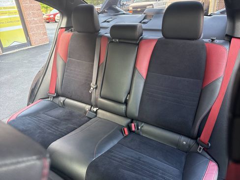Used 2019 Subaru WRX STI AWD/4WD image 32