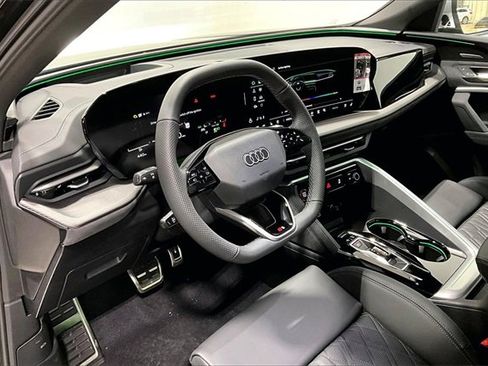 New 2025 Audi SQ5 Premium Plus image 6
