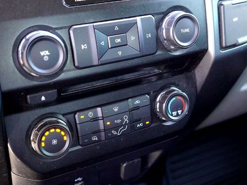 Used 2017 Ford F250 XLT image 12