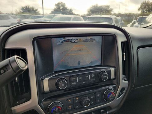 Used 2015 GMC Sierra 1500 SLT w/ SLT Crew Cab Value Package image 21