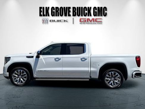 Used 2022 GMC Sierra 1500 Denali w/ Denali Reserve Package AWD/4WD image 7