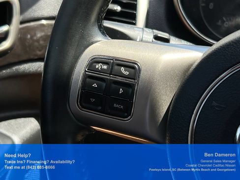 Used 2012 Jeep Grand Cherokee Altitude AWD/4WD image 29