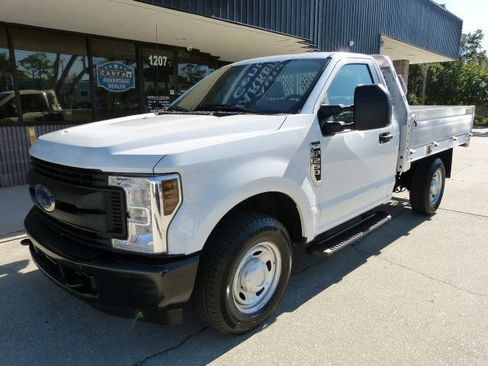Used 2018 Ford F250 XL image 2