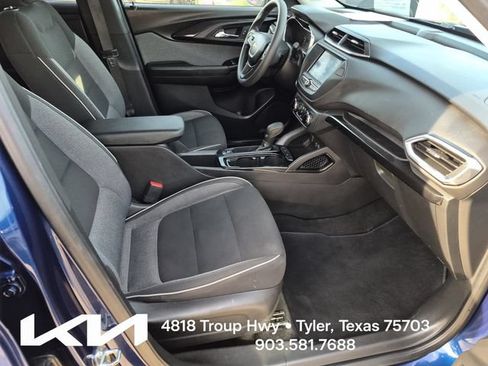 Used 2022 Chevrolet TrailBlazer LT FWD image 10