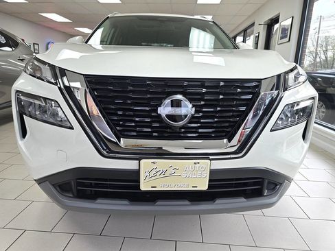 Used 2023 Nissan Rogue SV w/ SV Premium B Package AWD/4WD image 5