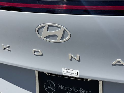Used 2026 Hyundai Kona SE FWD image 12