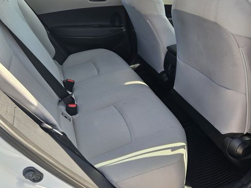 Certified 2024 Toyota Corolla Cross L image 10