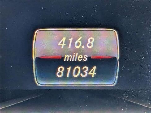 Used 2018 Mercedes-Benz GLA 250 image 11