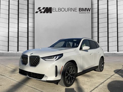 New 2026 BMW X3 xDrive30 w/ Premium Package image 3